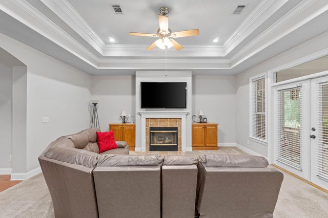 4676 Lovegrass Lane, Crestview, FL 32539