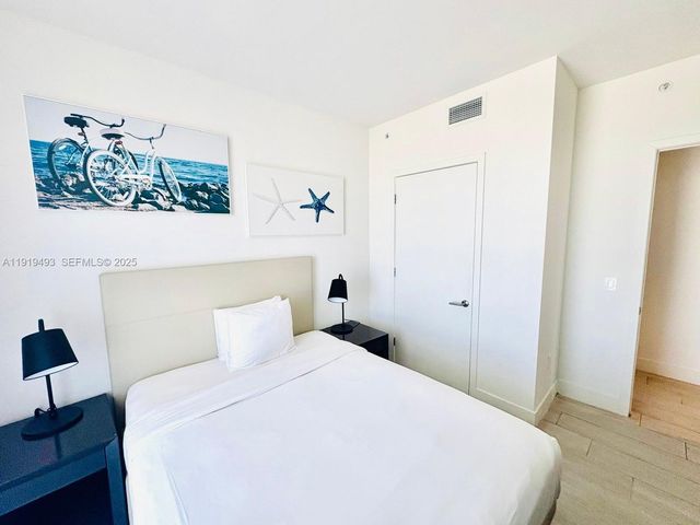 4010 S Ocean Dr R2904, Hollywood, FL 33019