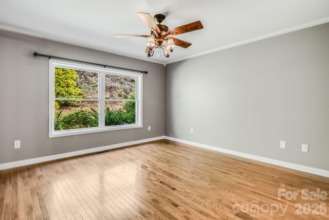 88 Mayflower Court, Waynesville, NC 28785