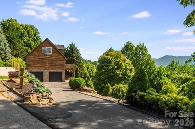 88 Mayflower Court, Waynesville, NC 28785