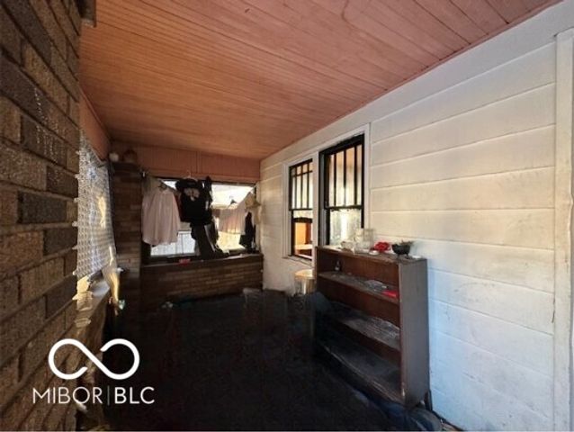 318 N 14th Street, Terre Haute, IN 47807