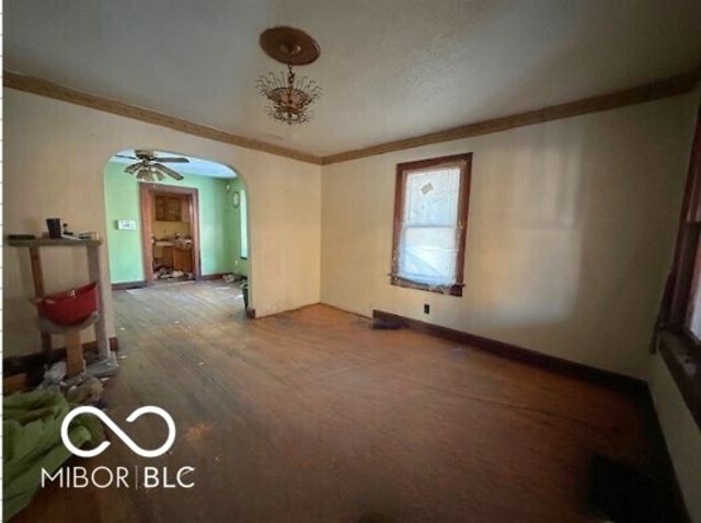 318 N 14th Street, Terre Haute, IN 47807