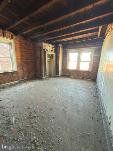 131 W ROOSEVELT BLVD, Philadelphia, PA 19120