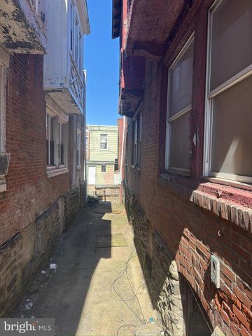 131 W ROOSEVELT BLVD, Philadelphia, PA 19120