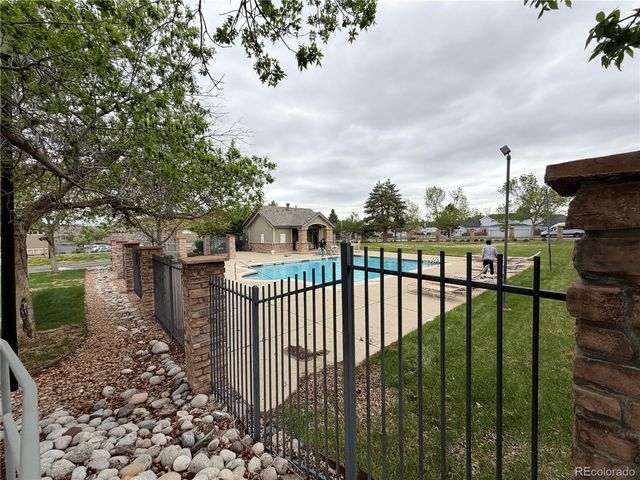 3258 S Zeno Court J, Aurora, CO 80013