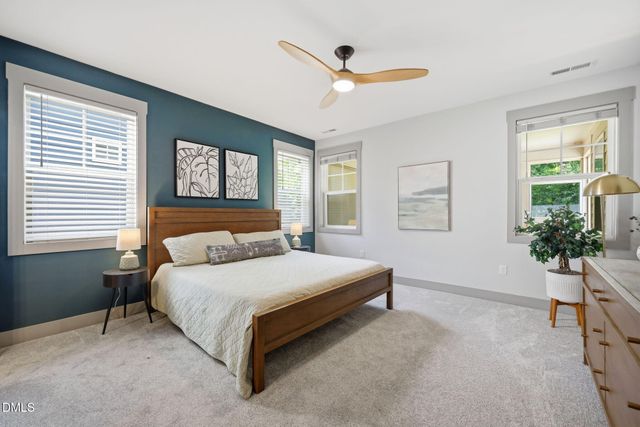 337 Chauncey Circle, Chapel Hill, NC 27516