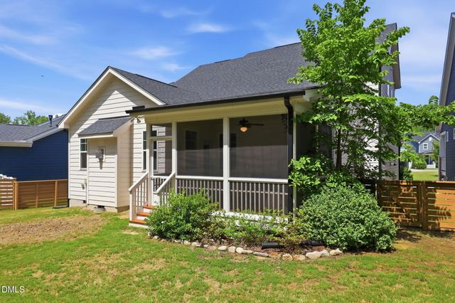 337 Chauncey Circle, Chapel Hill, NC 27516