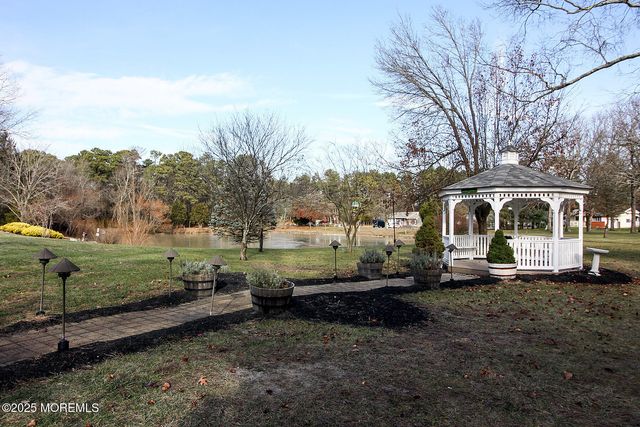 3 A New Hampshire Lane A, Whiting, NJ 08759