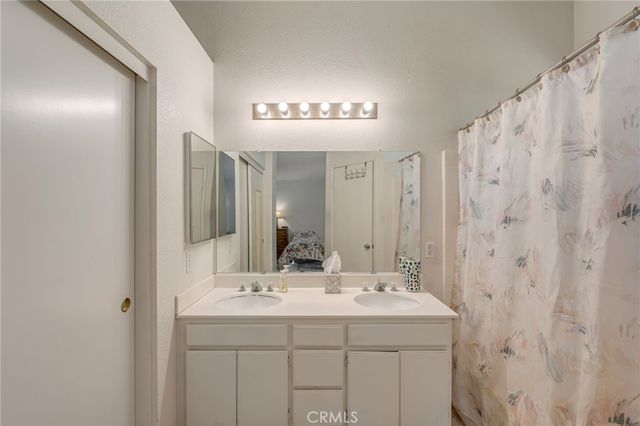 11737 Puerto Real Rd, Fontana, CA 92337