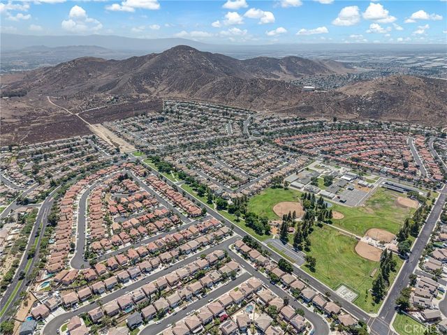 11737 Puerto Real Rd, Fontana, CA 92337
