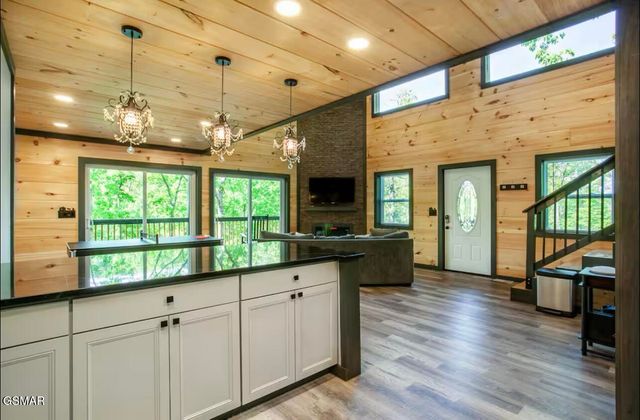 1909 Rose Pass, Sevierville, TN 37876