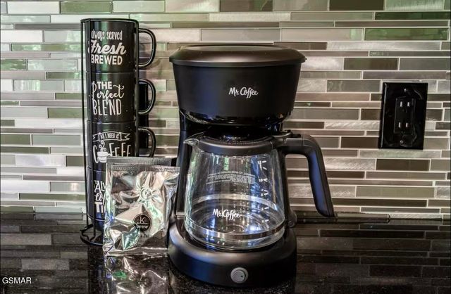 1909 Rose Pass, Sevierville, TN 37876