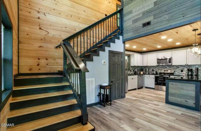 1909 Rose Pass, Sevierville, TN 37876