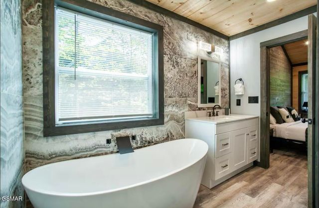 1909 Rose Pass, Sevierville, TN 37876