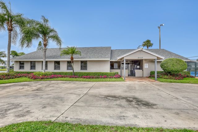 4707 Pier Drive, Greenacres, FL 33463