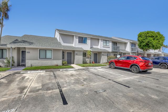 4707 Pier Drive, Greenacres, FL 33463