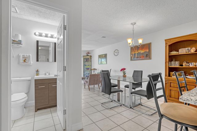 4707 Pier Drive, Greenacres, FL 33463