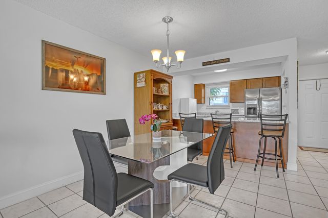 4707 Pier Drive, Greenacres, FL 33463