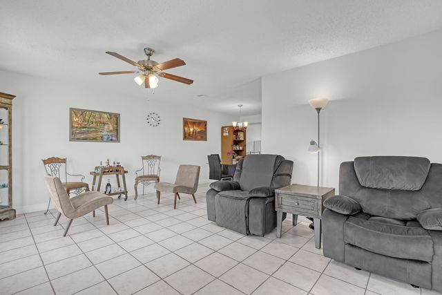 4707 Pier Drive, Greenacres, FL 33463