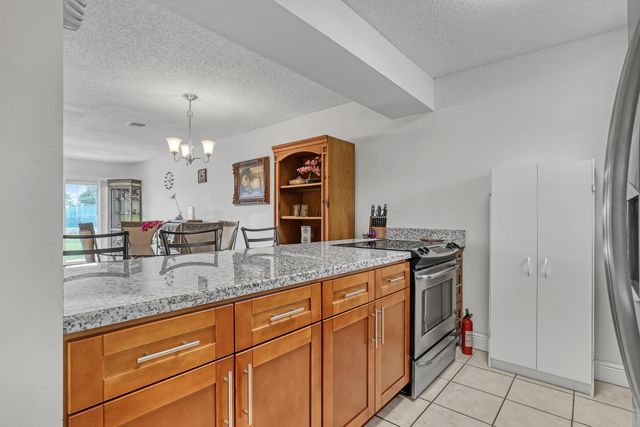 4707 Pier Drive, Greenacres, FL 33463