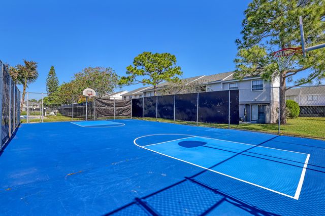 4707 Pier Drive, Greenacres, FL 33463