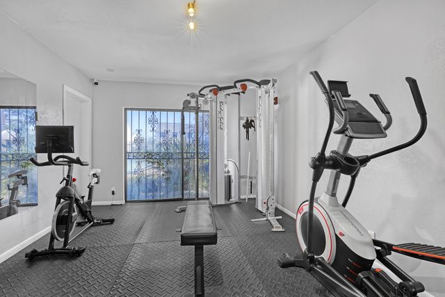 4707 Pier Drive, Greenacres, FL 33463