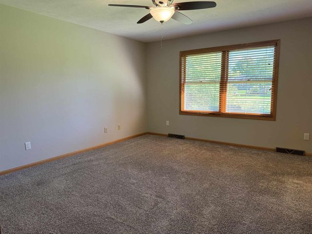 2804 Autumn Lane, Janesville, WI 53546