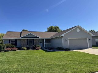 2804 Autumn Lane, Janesville, WI 53546