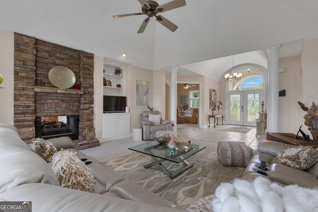 110 Carnoustie Way, Fayetteville, GA 30215