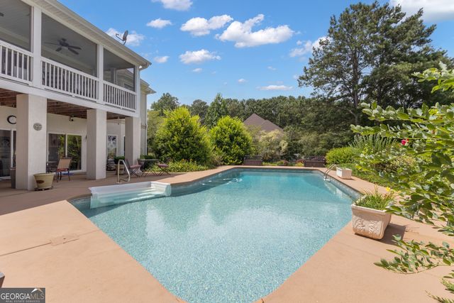 110 Carnoustie Way, Fayetteville, GA 30215