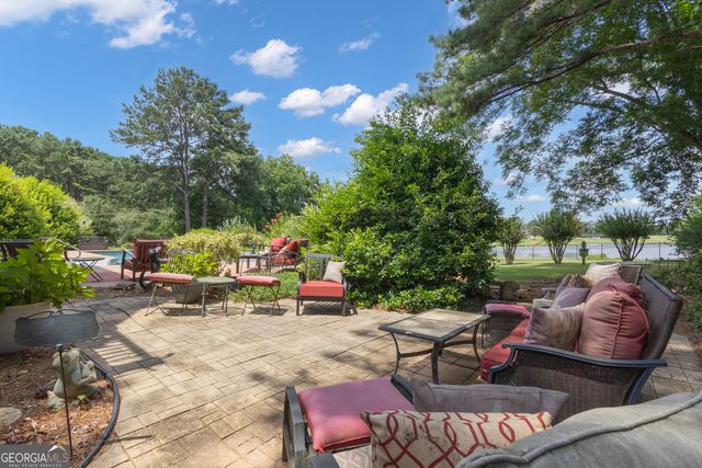 110 Carnoustie Way, Fayetteville, GA 30215