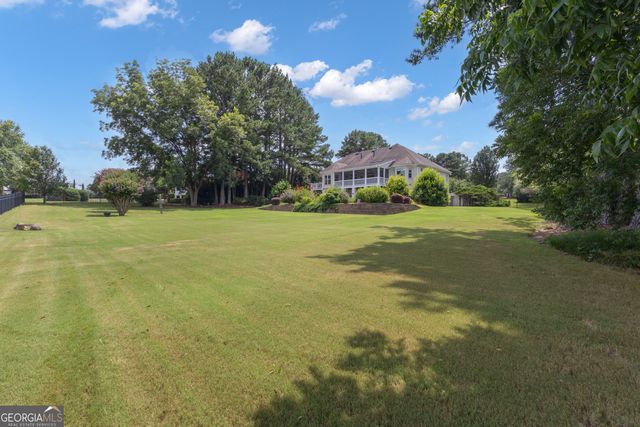 110 Carnoustie Way, Fayetteville, GA 30215