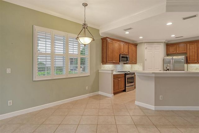 206 BELLA VISTA TERRACE 29B, North Venice, FL 34275