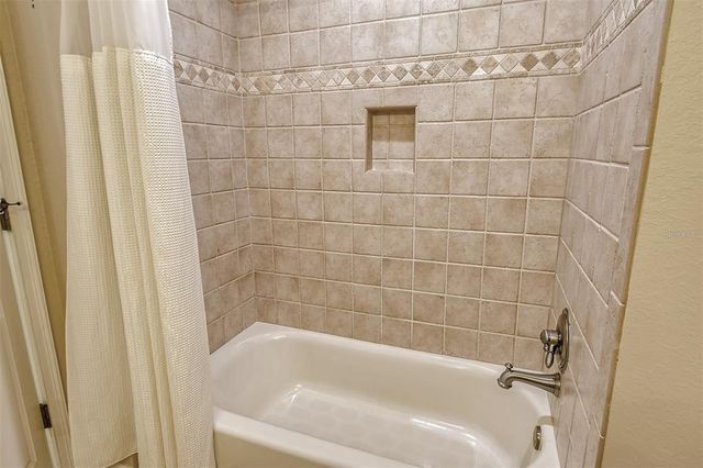 206 BELLA VISTA TERRACE 29B, North Venice, FL 34275