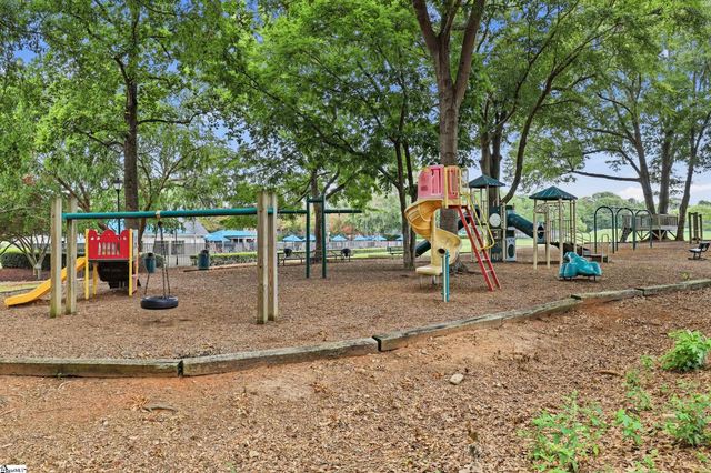 3 Huntsman Court, Simpsonville, SC 29680