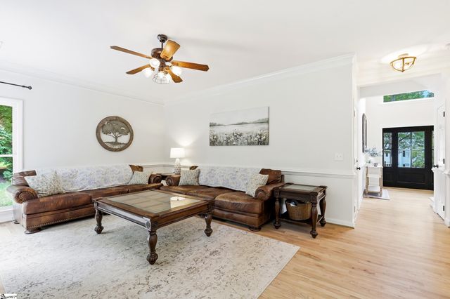 3 Huntsman Court, Simpsonville, SC 29680