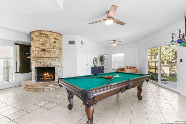 1433 Riviera, Canyon Lake, TX 78133