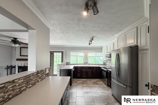 1001 Bordeaux Avenue, Bellevue, NE 68123