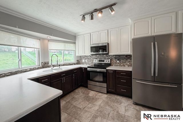 1001 Bordeaux Avenue, Bellevue, NE 68123
