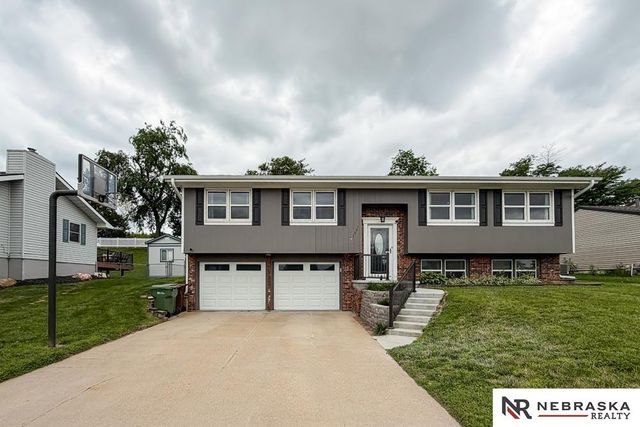 1001 Bordeaux Avenue, Bellevue, NE 68123
