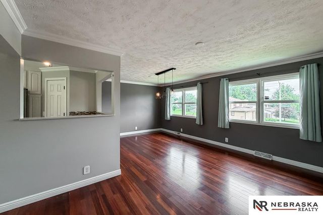 1001 Bordeaux Avenue, Bellevue, NE 68123
