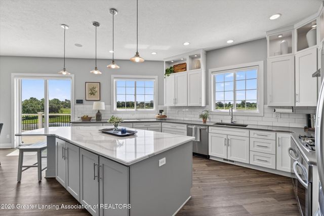 5384 Van Atta Road, Haslett, MI 48840