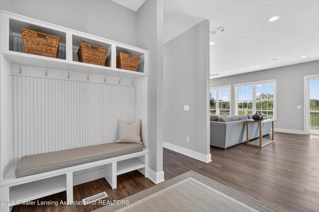 5384 Van Atta Road, Haslett, MI 48840
