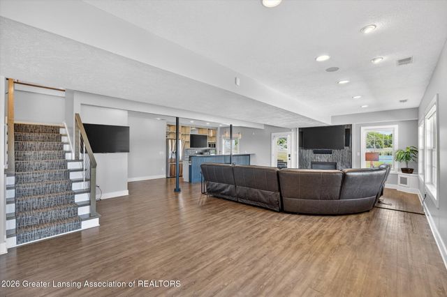5384 Van Atta Road, Haslett, MI 48840