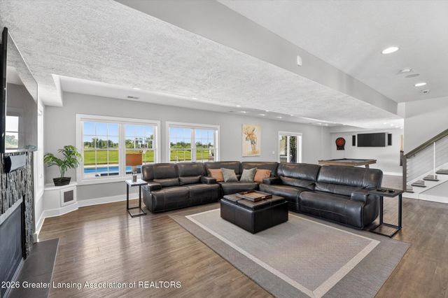 5384 Van Atta Road, Haslett, MI 48840