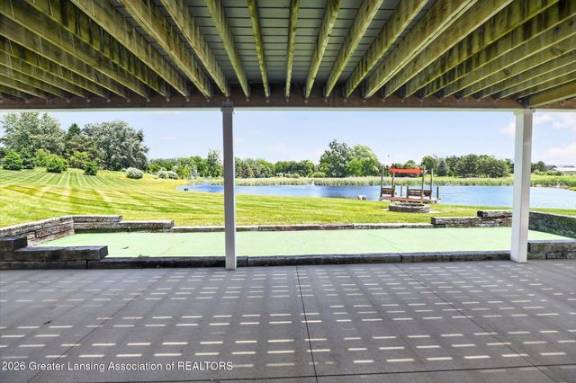 5384 Van Atta Road, Haslett, MI 48840