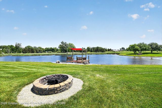 5384 Van Atta Road, Haslett, MI 48840
