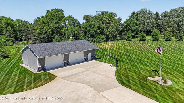 5384 Van Atta Road, Haslett, MI 48840