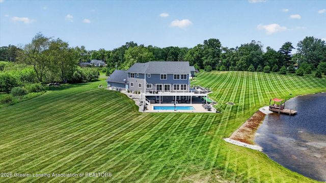 5384 Van Atta Road, Haslett, MI 48840