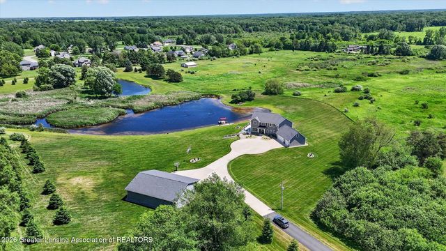 5384 Van Atta Road, Haslett, MI 48840